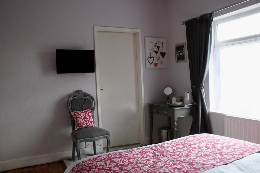 אלסייג'ר Mere Cottage B & B חדר תמונה